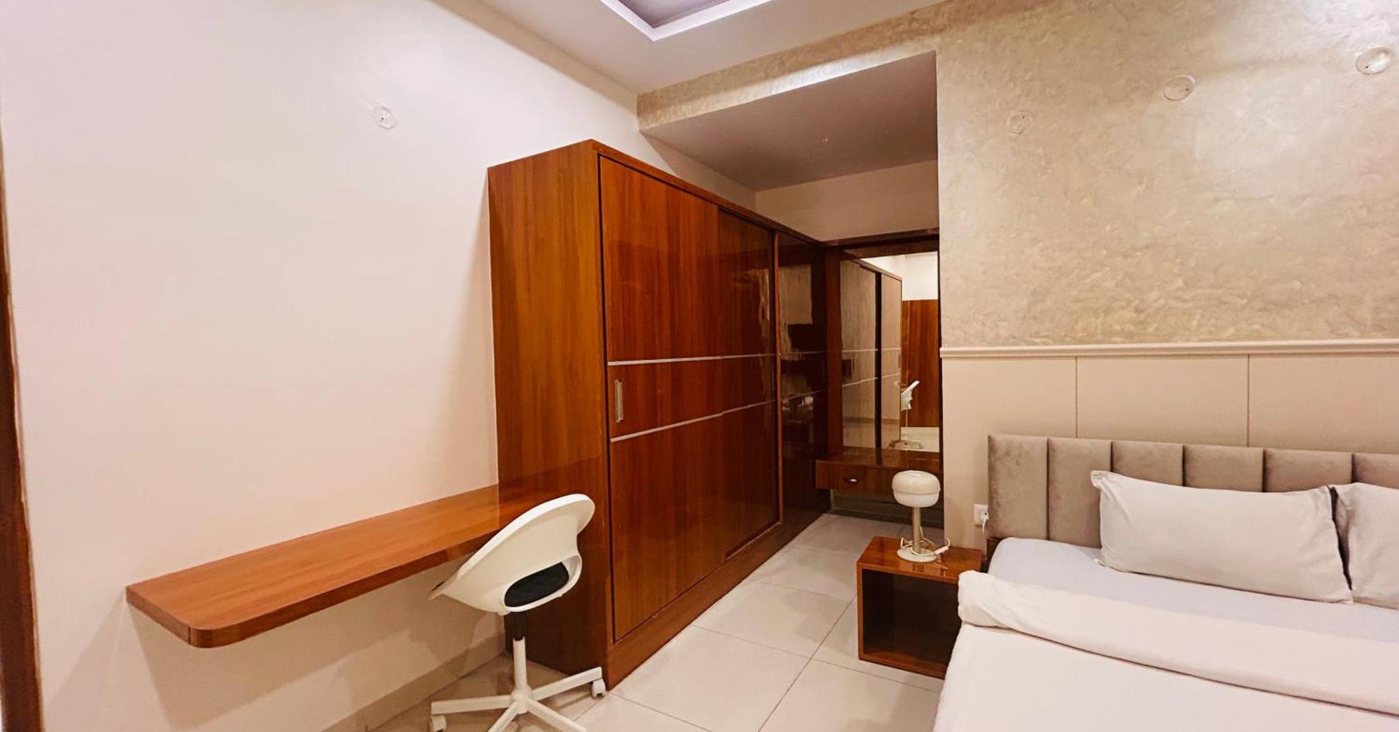 Dcasa Apartment Hotel Haydarabad Dış mekan fotoğraf