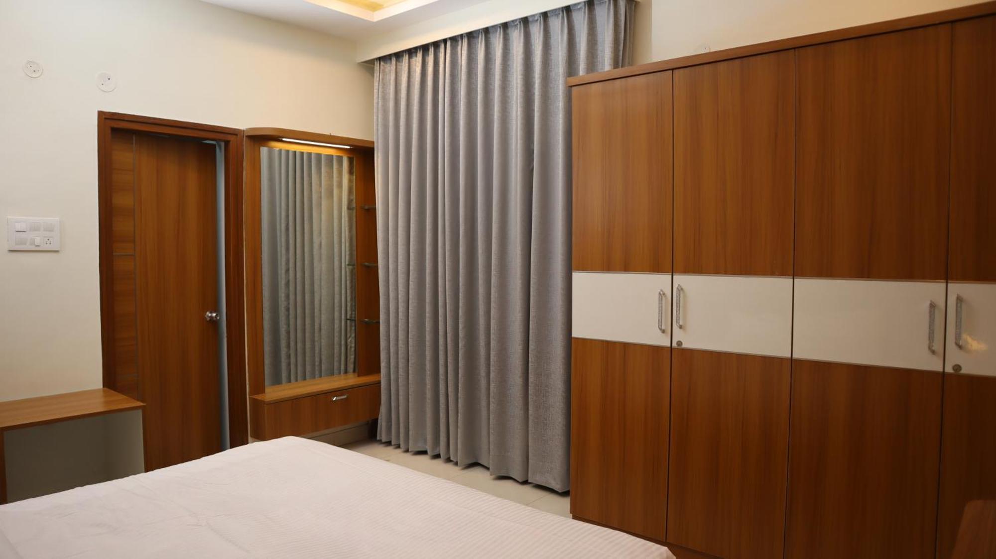 Dcasa Apartment Hotel Haydarabad Dış mekan fotoğraf