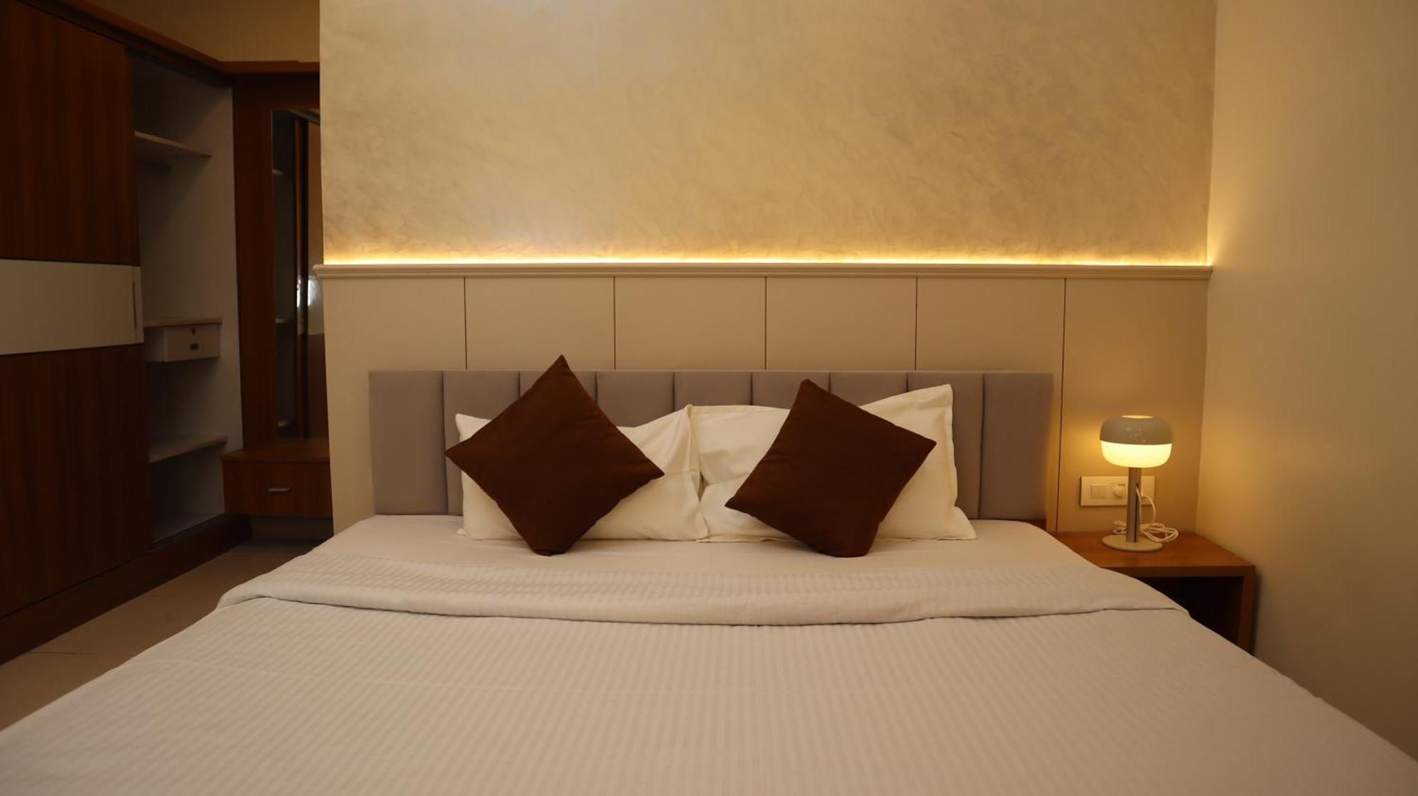 Dcasa Apartment Hotel Haydarabad Dış mekan fotoğraf